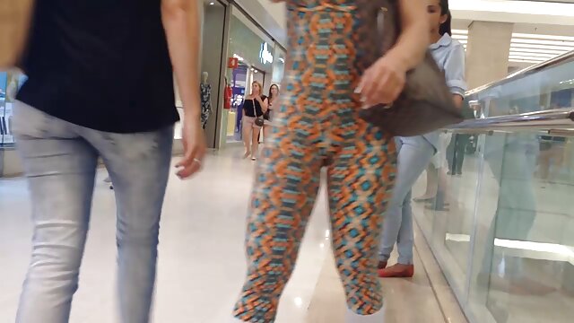 AlexD phim set xxlx - Bên ngoài Berlin