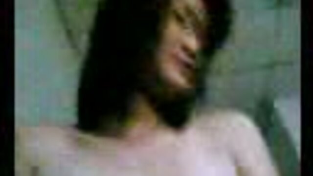 Teen rậm lông April được những video set xy gì cô ấy muốn