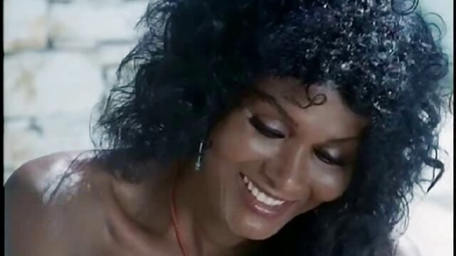 Hai trẻ bitches làm tình một fim set xxx người trong có ba người