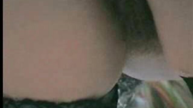 vắt sữa con gà trống đó ở phim set xxcom trang trại