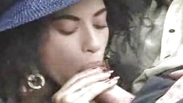 LECHE 69 Carol Vega thích tiếng Tây Ban Nha vòi nước xxx phim set